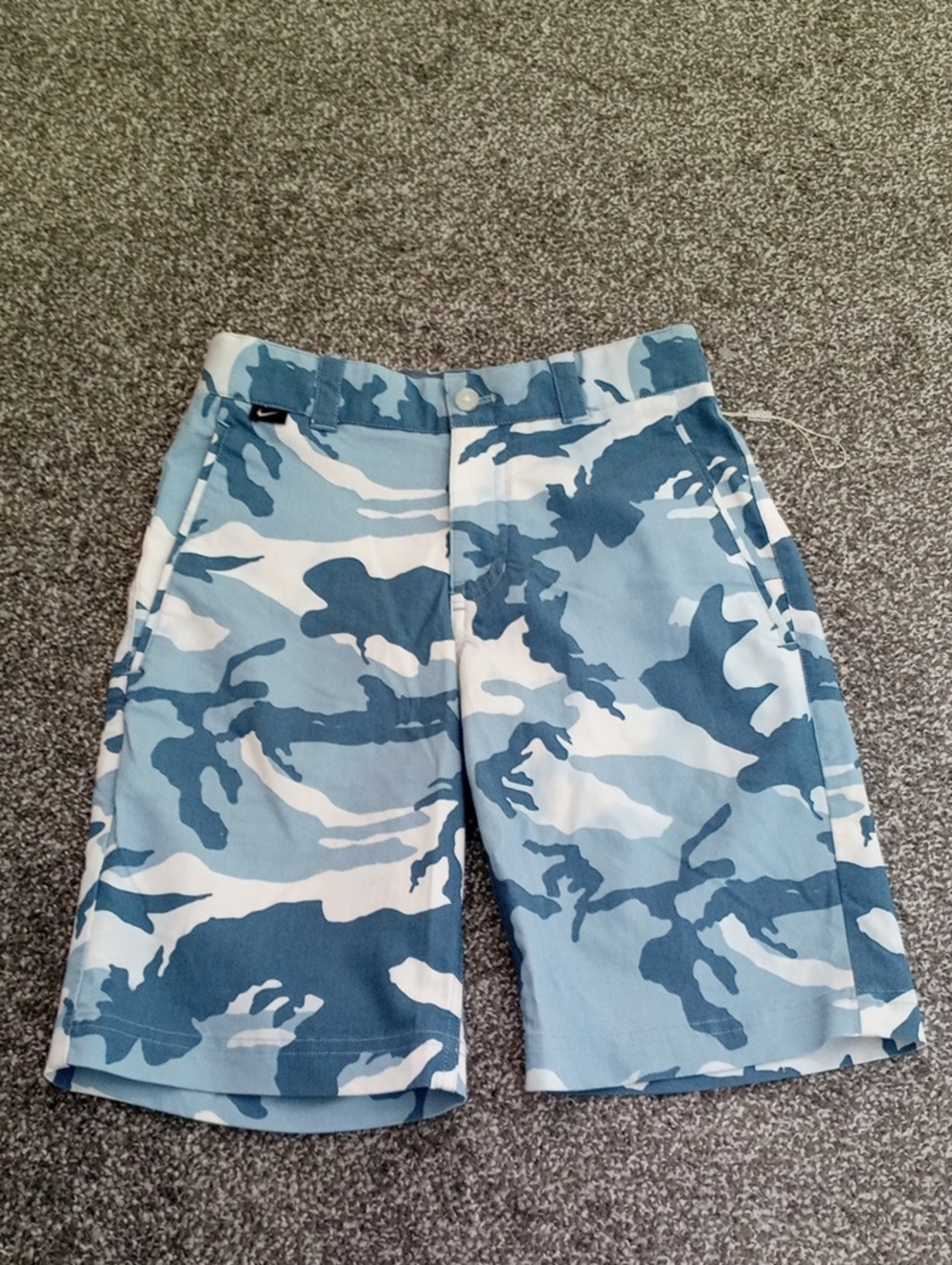 Nike Golf Light Blue & Navy Inner Waistband Shorts